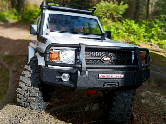 RC auto RGT Rescuer 1:10